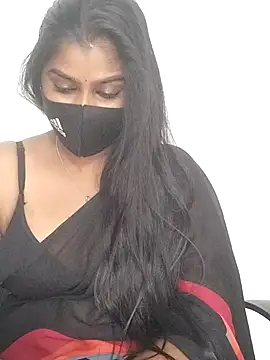 Tamil_Azhaghi webcam