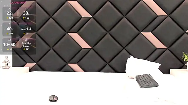 GeraldineSandoval webcam