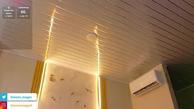 megan_browns1 - Megan_browns1's free webcam