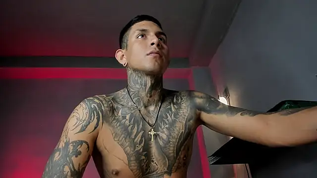 Travistanner_28 webcam