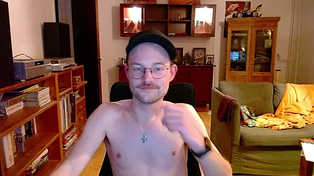 _whoisthatguy_ webcam