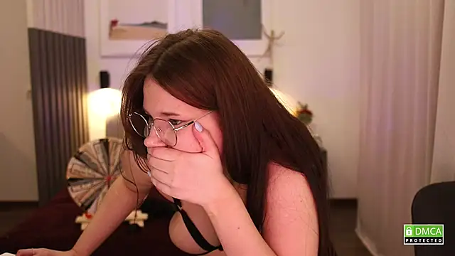 girl_u_never_met webcam