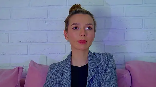 VanessaVienne webcam