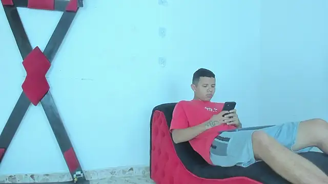 Steven_and_Camilo18 webcam