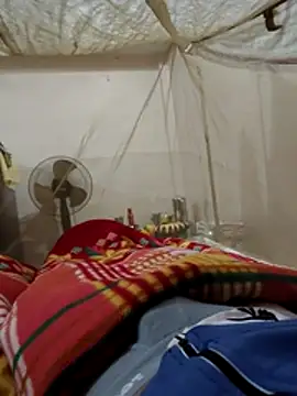 pig_fucker_daddy (Ask my age) - UNCUT HAIRY SMEGMA DIRTY DICK