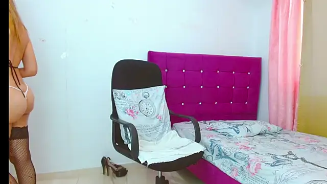 chantalsemenova1 webcam