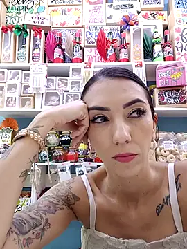 Webcam Model (LunaZambrano)  is live.Free join now!