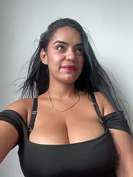 Sara-77 webcam
