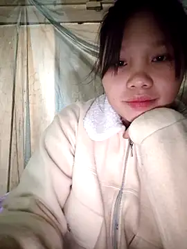 linh-miu99 webcam