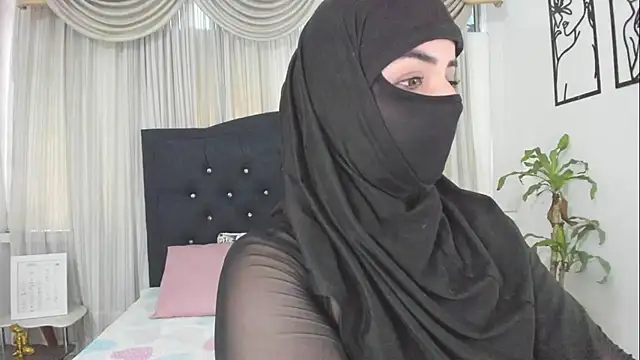 Uzra_hayed webcam