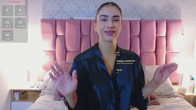 FelicityAdams webcam