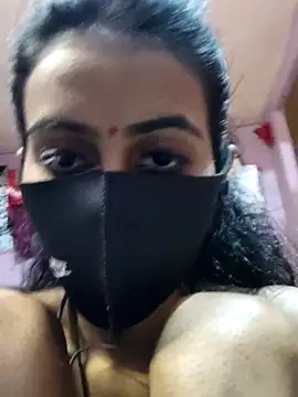 Thaper_Meera2 webcam