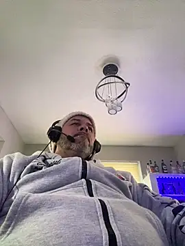 Cristian-Brayan webcam