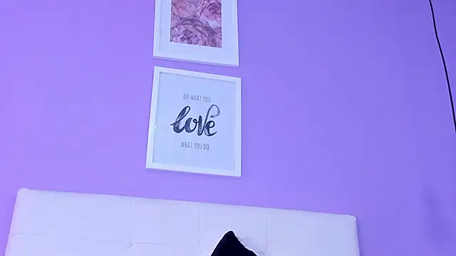 Charlotte11-11 webcam