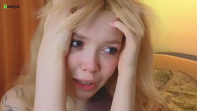 Rochelle_Dolly webcam