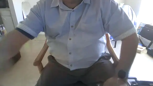 Peachestabby147 webcam