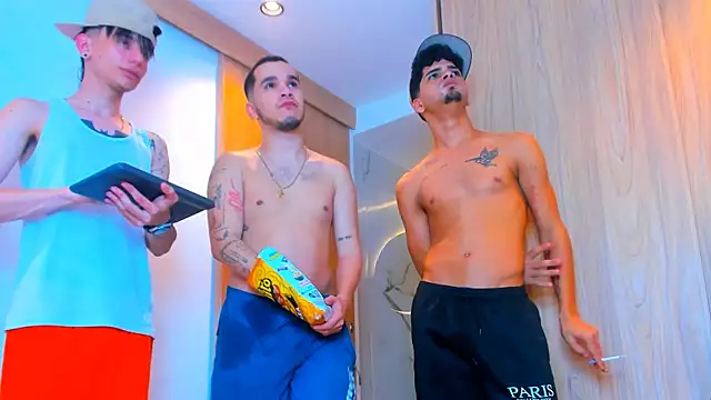 TheBatMansion webcam