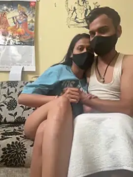 indianshycouple webcam