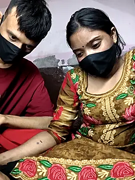 couplegk71 - Couplegk71's free webcam - UK Sex Cams