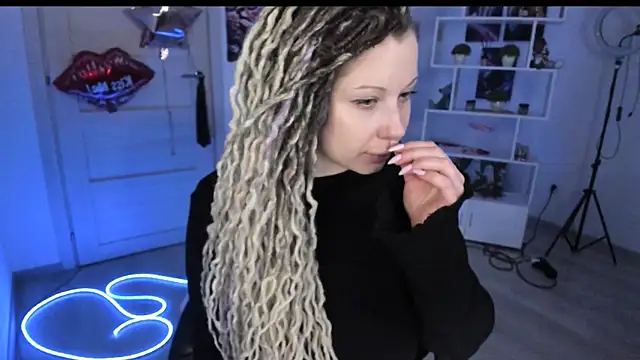 HoneySallyMoore webcam