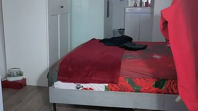 HotSpicyGujju webcam