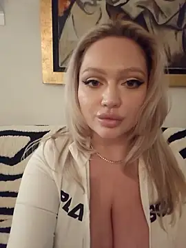 misstitmouseofficial (F young) - Spit on boobs