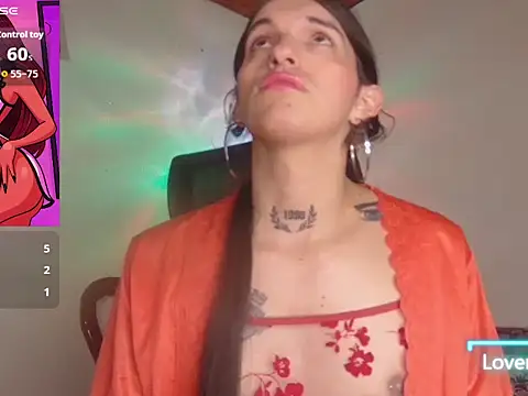 Scarlett_crastrawberry webcam