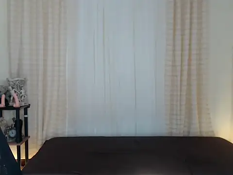 sassymimi69 - Sassymimi69's free webcam - UK Sex Cams