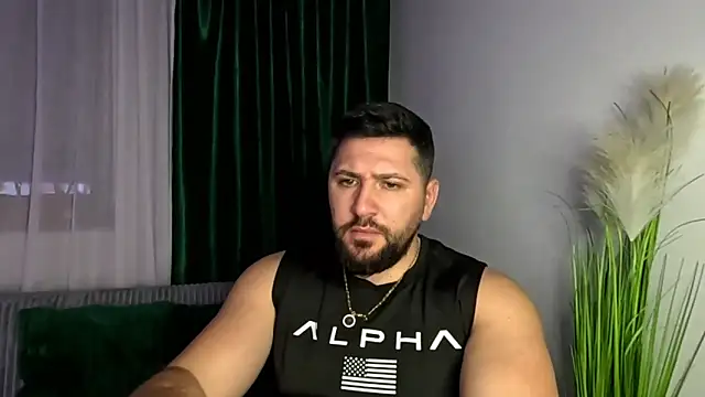 Gold_Alpha_Boy webcam