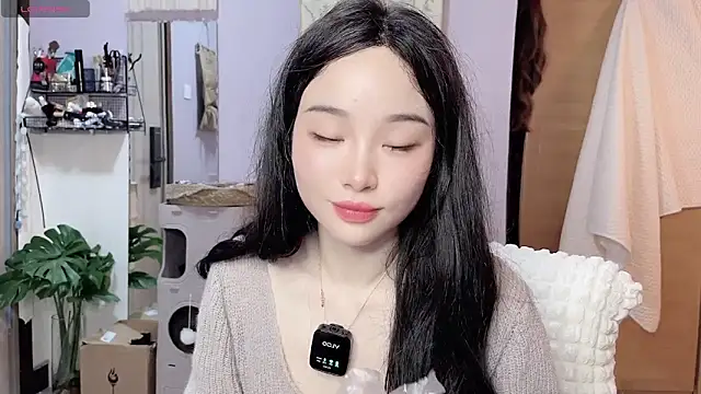 💋新人反差主播，爽爽，​pvt,,​​​c​​​2c开放中哦，超听话~··🦋骚话，高潮都有😘大廳除了特定任務,不主動漏點)​更多刺激💦內容🫣私聊先點菜單私信💌 哥哥~等您