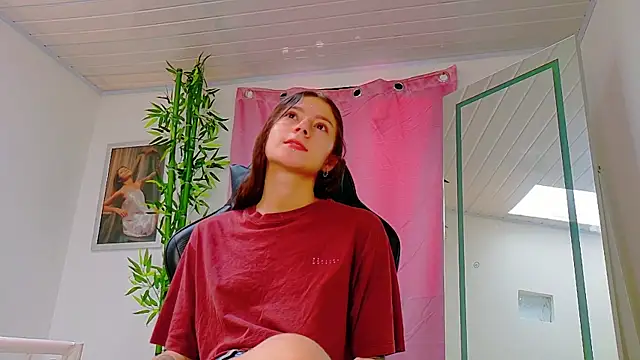 scarlet-jonesx webcam