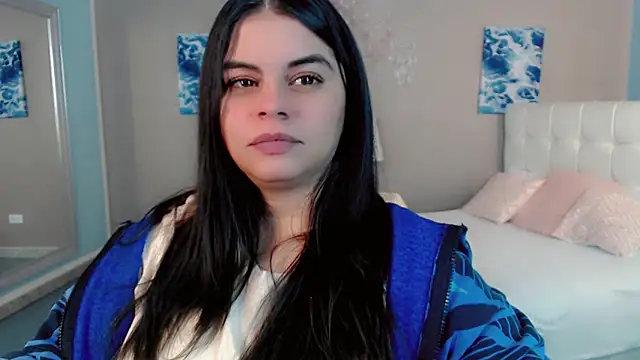 _Maddison_Ivanova_ webcam