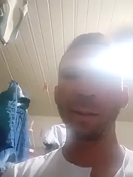 RobertoLuiz84 webcam