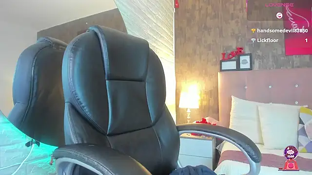 ariana__rosse webcam