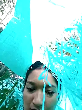 mon_single_dirty webcam