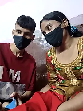 couplegk71 - Couplegk71's free webcam - UK Sex Cams