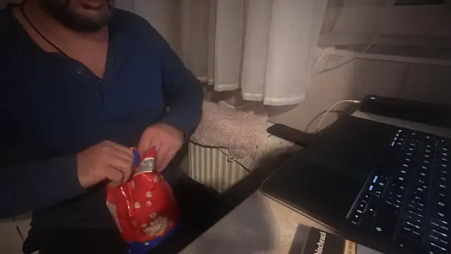 tarkan1 - TARKAN1's free webcam