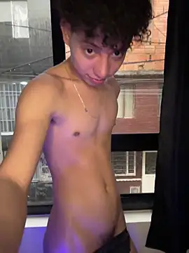 yoursexyjose webcam