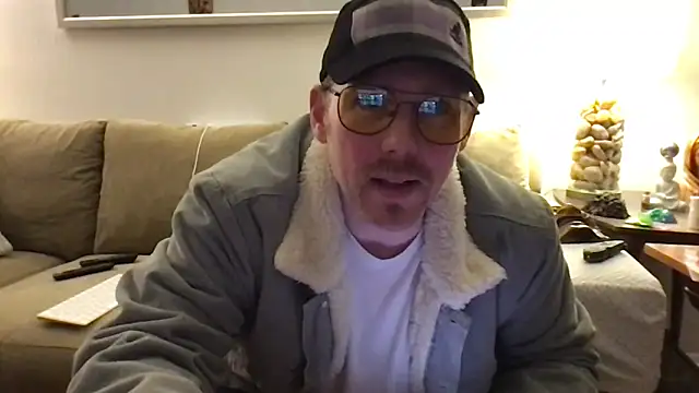 God_Of_ThundeRR webcam