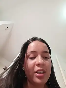 Julieth_hot-69 webcam