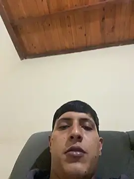 jaysimons11 - Jaysimons11's free webcam - UK Sex Cams