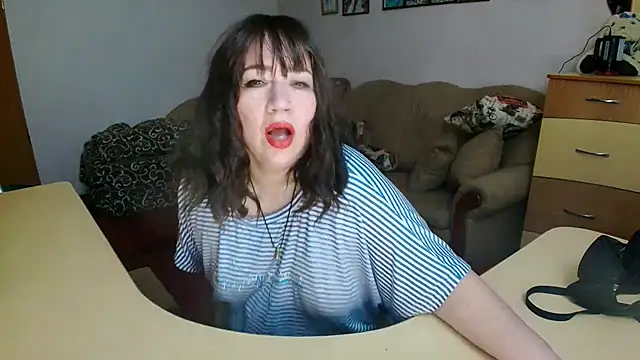 Lucretia_Goldi_ webcam