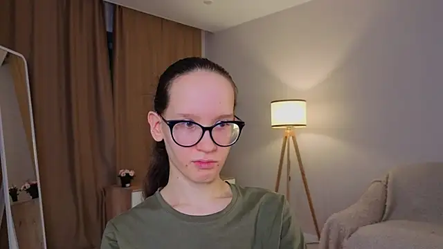 bettybrowni - BettyBrowni's free webcam - UK Sex Cams