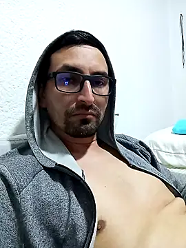 aaron_latin69 webcam