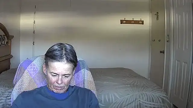 nakeedcowboi65 webcam