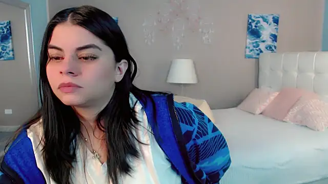 _Maddison_Ivanova_ webcam