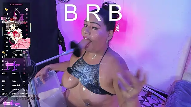 bigboobs_violeta webcam