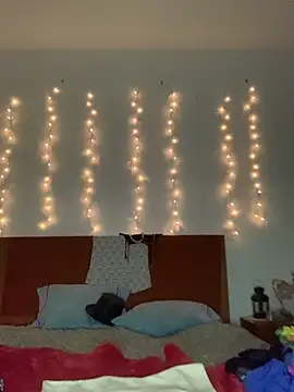 mass_hotbrunette webcam