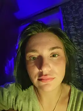 HotDevilGirl_ webcam