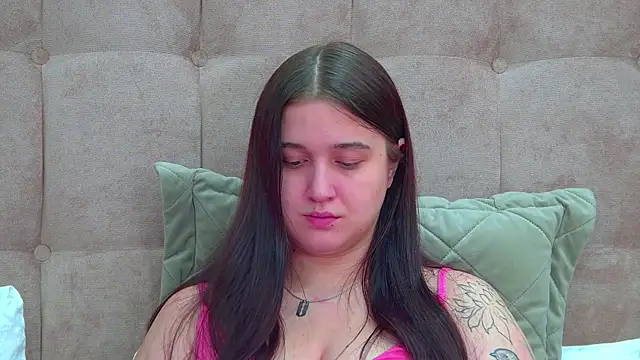 ChristinaMilton webcam